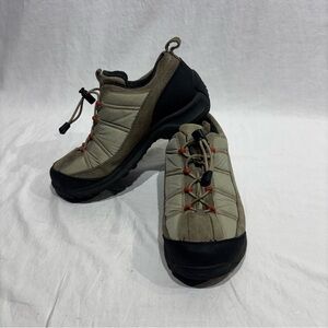 Womens Lands End #34694 size 8.5B Tan Hiking/Walking Shoe